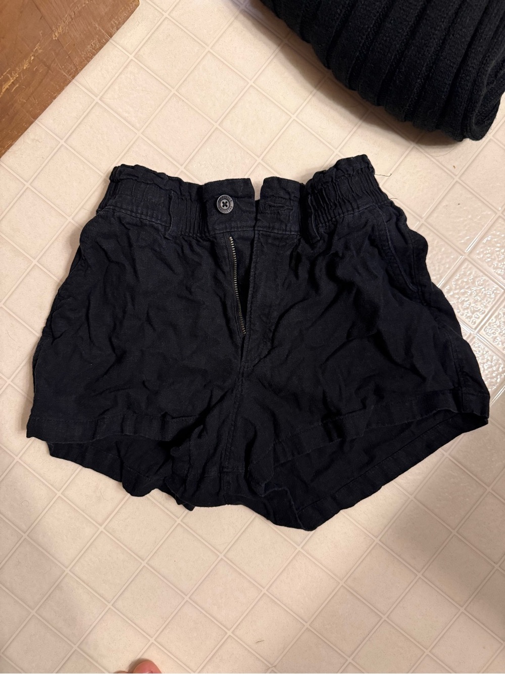 Hollister Black linen shorts
